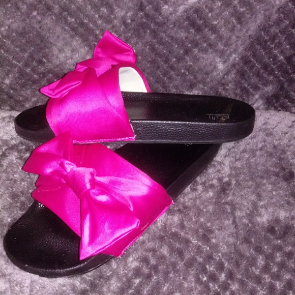 Sz 11 sandles - Picture 2 of 3